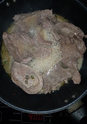 Una foto de Carne a la siciliana