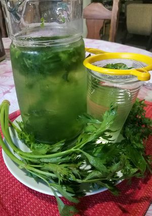Una foto de Agua verde