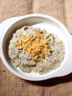Foto resep Bubur Oatmeal tabur kuning telur-MPASI