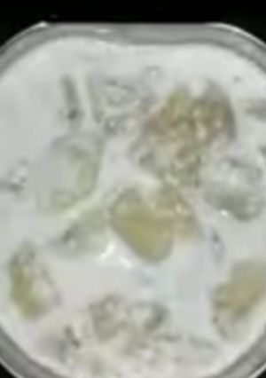 A picture of Aloo ki chaat.