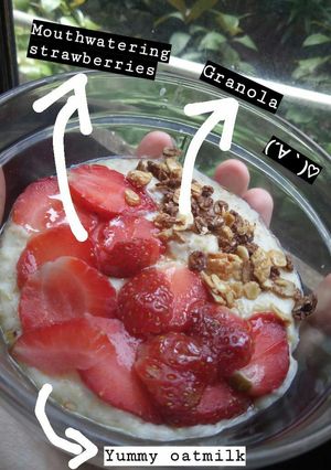 Foto resep Healthy Strawberry Oatmeal
