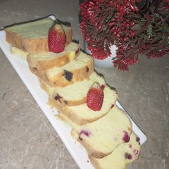 Strawberry tea time cake A picture of Strawberry tea time cake.