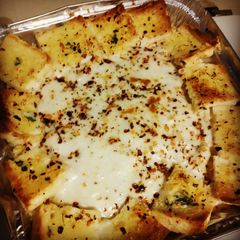 A picture of Scalloped potatoes.