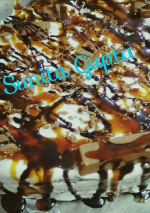 A picture of #Ramdan#Chocolate truffle cake.