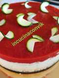 Cheesecake salata alle zucchine con gele'di pomodoro