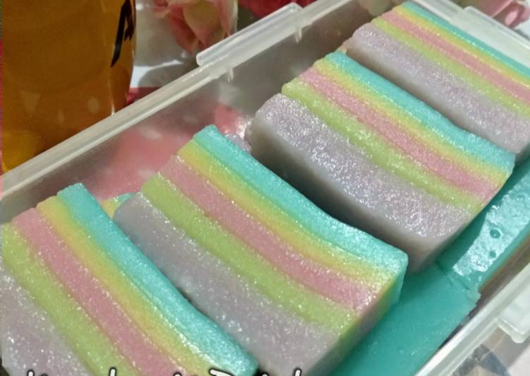 Kue Lapis Rainbow