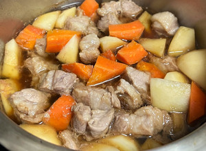 馬鈴薯燉肉（簡易版） 的食譜成品照片