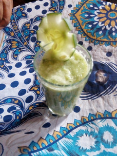 A picture of Cucumber and ginger smoothie.