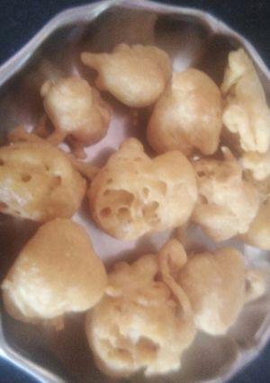 फूलोरी (Fulori recipe in hindi) रेसिपी मुख्य फोटो