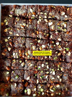 ખજૂર અંજીર ડ્રાયફ્રૂટ્સ પાક (Khajoor Anjeer Dryfruits Paak Recipe In Gujarati) રેસીપી મુખ્ય ફોટો