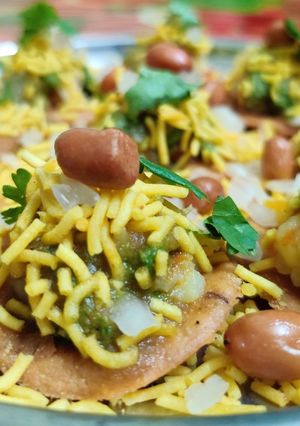મુંબઈની પ્રખ્યાત સેવપુરી (Mumbai's sevpuri recipe Gujarati) રેસીપી મુખ્ય ફોટો