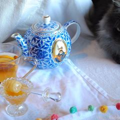 A picture of Black tea with orange peel and cinnamon.