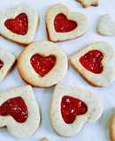 Buttery Linzer cookies