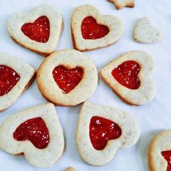 Buttery Linzer cookies A picture of Buttery Linzer cookies.