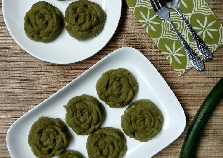 Langkah Mudah untuk Menyiapkan Bolu Mawar Pandan, Bisa Manjain Lidah