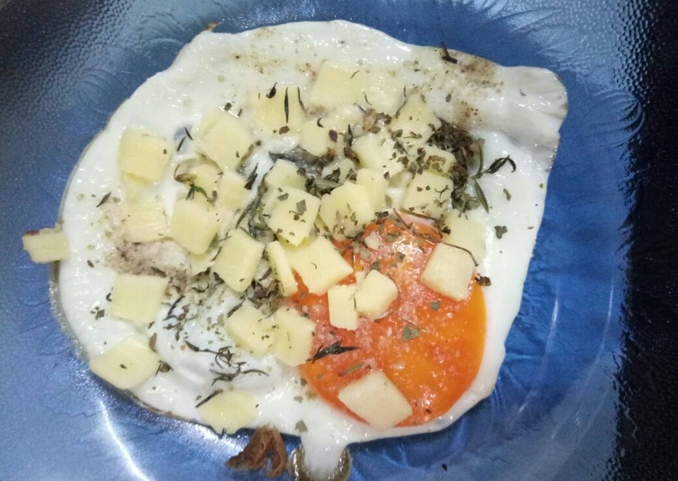 Telor Ceplok topping keju, tanpa minyak