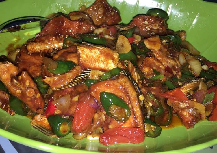 Bahan Tumis ikan gabus cabe hijau | Cara Masak Tumis ikan gabus cabe hijau Yang Sedap