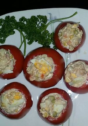 Una foto de Tomates rellenos