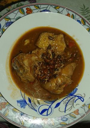Una foto de Frijoles rojos con rabito de cerdo🐖