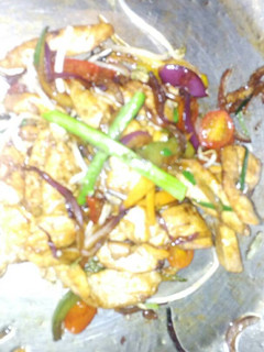 A picture of Stir fried chicken.