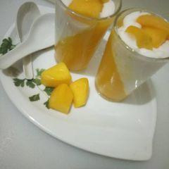 Mango panacotta A picture of Mango panacotta.