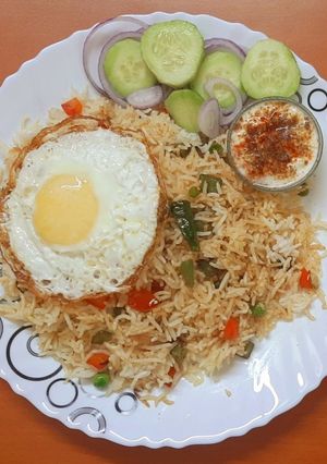 তাওয়া পোলাও (Tawa pulao recipe in Bengali) রেসিপির প্রধান ছবি