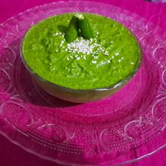 A picture of Coriander chutney.