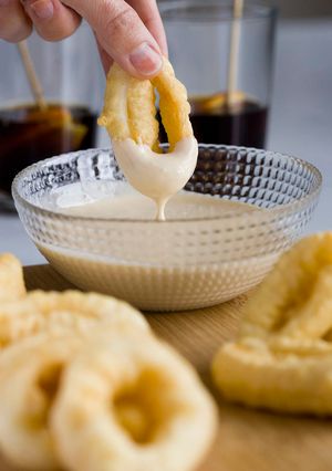 Foto principal de Calamares en tempura con mayonesa de wasabi