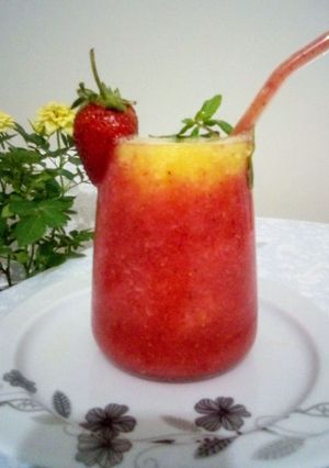 O poză a rețetei Cocktail cu vin alb.