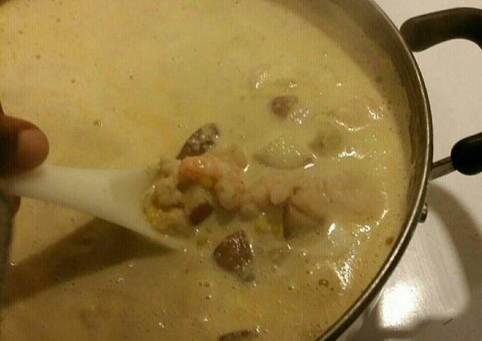 Shrimp and Corn Chowder