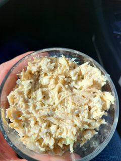 A picture of Protien packed chicken salad.