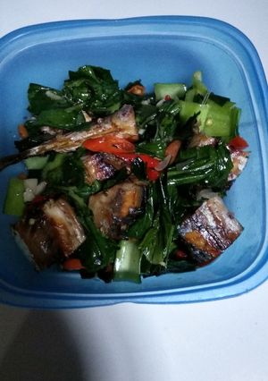 Foto resep Oseng sawi pindang salem