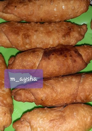 A picture of Fish rolls.