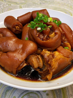 簡單的滷豬腳 的食譜成品照片