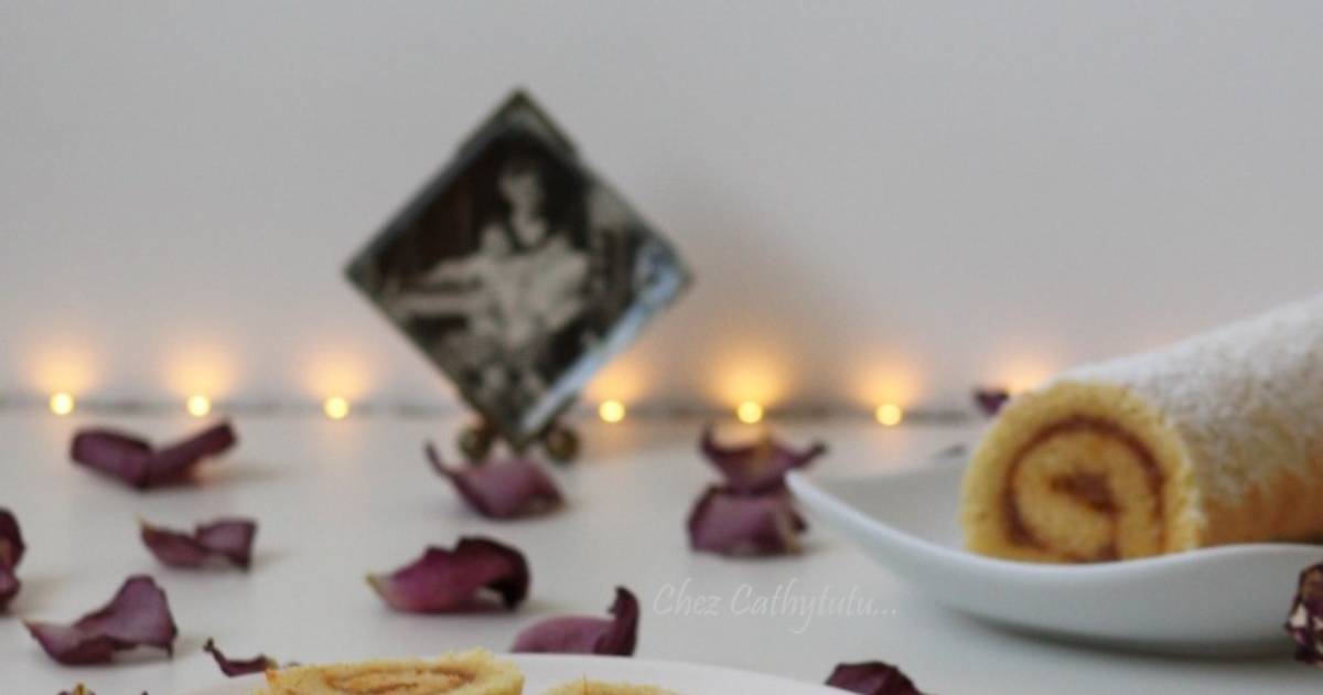 Biscuit Roule Sans Gluten Ni Graisses Ajoutees Fourre A La Confiture D Agrumes De Cathytutu Cookpad