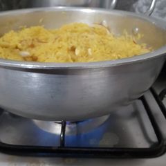 A picture of Eid k pakwan#gurr rice.