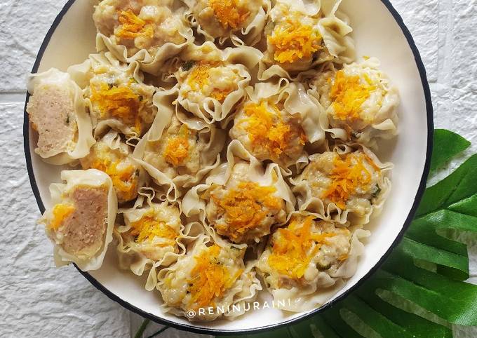 Resep Dimsum Ayam Udang Ala Chef Nuning Putri Oleh Reni Nuraini Cookpad