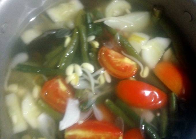 Sayur asem khas bunda kembar