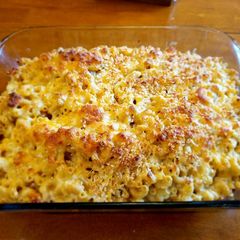 A picture of Baked Macaroni and Cheeses.