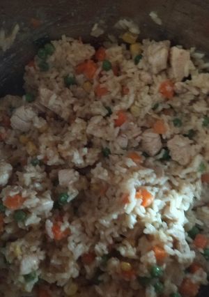 Zöldséges rizseshús csirkemellel recept fotója