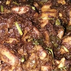 A picture of Red Wine Roasted Chicken.