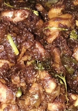 A picture of Red Wine Roasted Chicken.