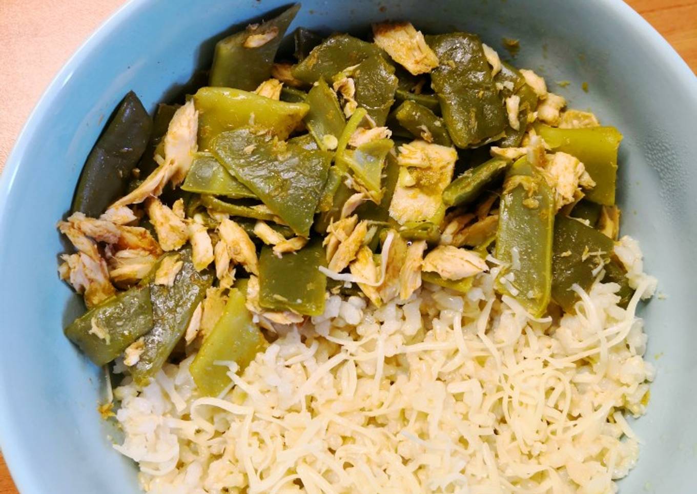 Judías con bonito y pimentón dulce con arroz integral