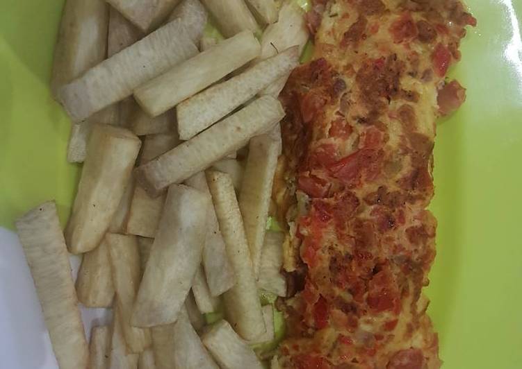 Step-by-Step Guide to Make Speedy Fried egg with minced meat and fried yam