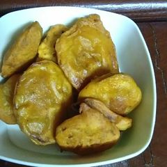 Potato fritters A picture of Potato fritters.