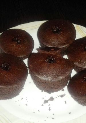 عکسی از دستور کاپ کیک شکلاتی