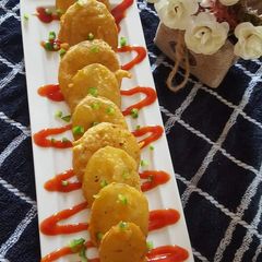 A picture of Aloo ke pakory.
