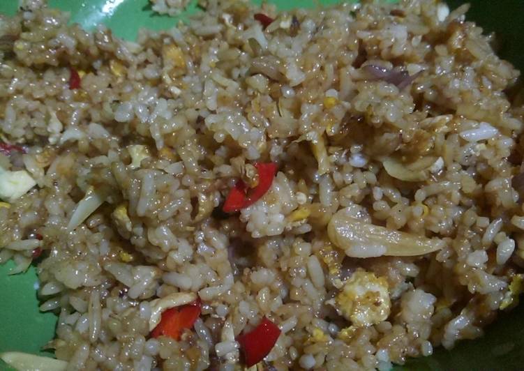 urutan Membuat Nasi Goreng Bumbu Iris Anti Gagal