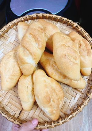 Hình của món Bánh mì Việt Nam đặc ruột.