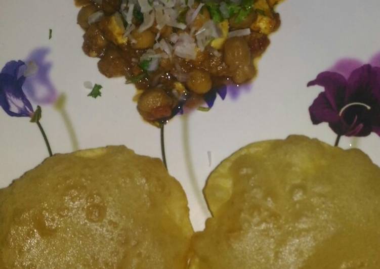 Simple Way to Prepare Perfect Chole bature